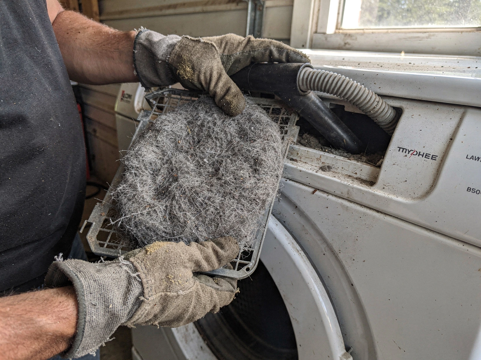 Cleaning Dryer Lint Trap service in Newnan, GA